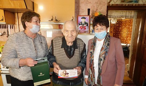 Подвиги героев не будут забыты